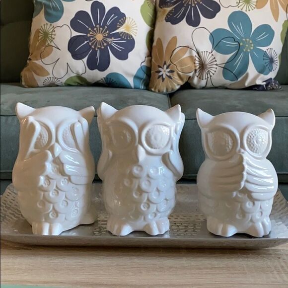 See, hear, speak no evil owl decor.